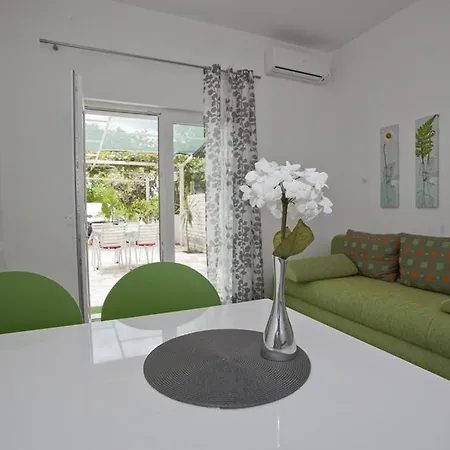 House * Duće