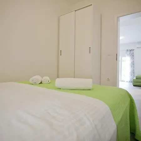 Apartment House Duce